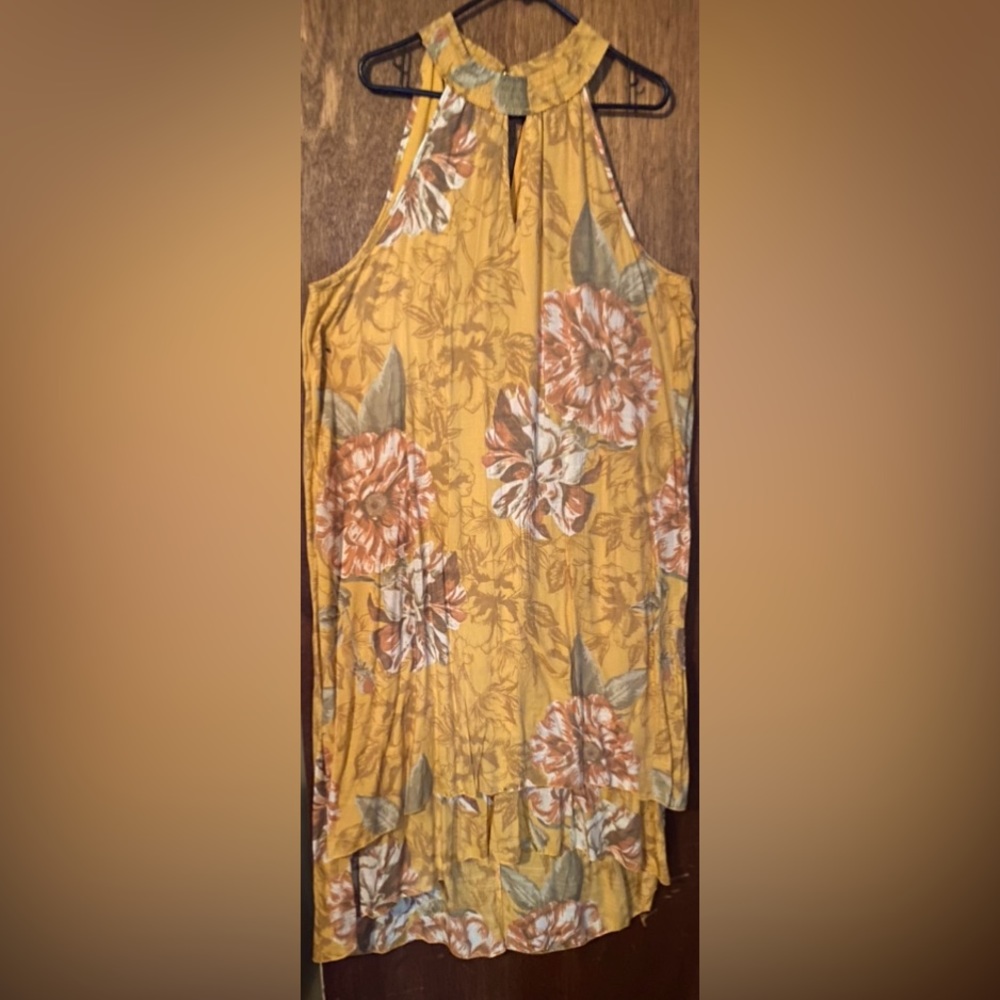Collared tropical high low maxi dress.